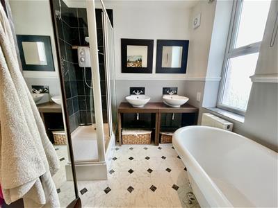 Picture 19